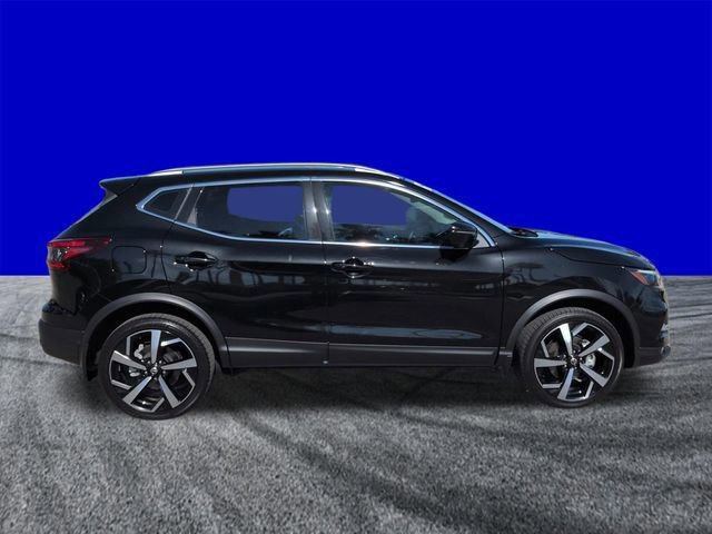 Used 2022 Nissan Rogue Sport SL w/ Premium Package image 6