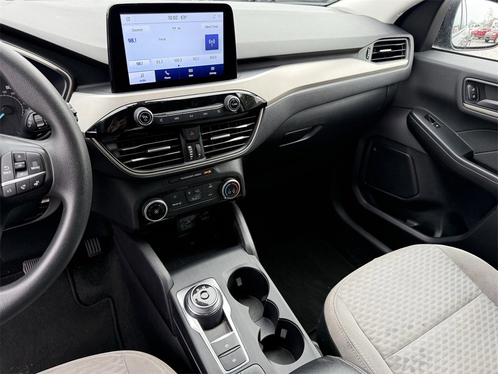 Certified 2022 Ford Escape SE w/ SE Sport Appearance Package image 24