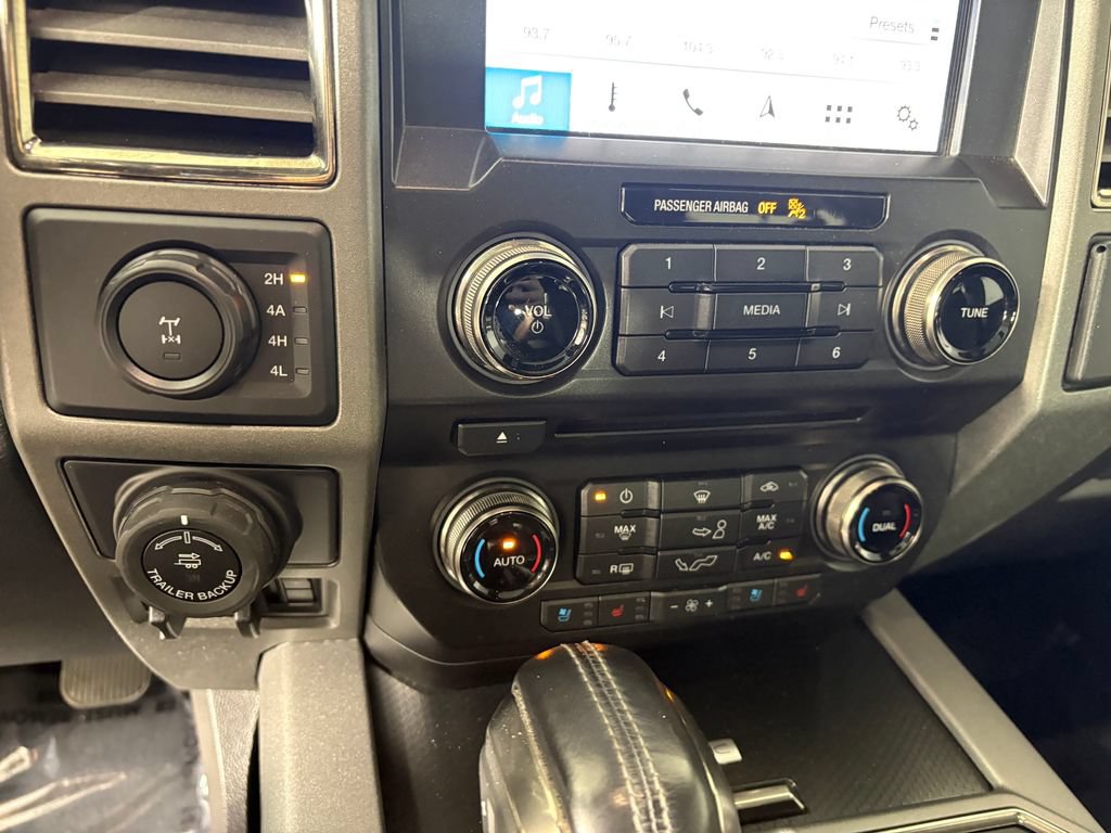 Certified 2018 Ford F150 Raptor w/ Equipment Group 802A Luxury AWD/4WD image 20