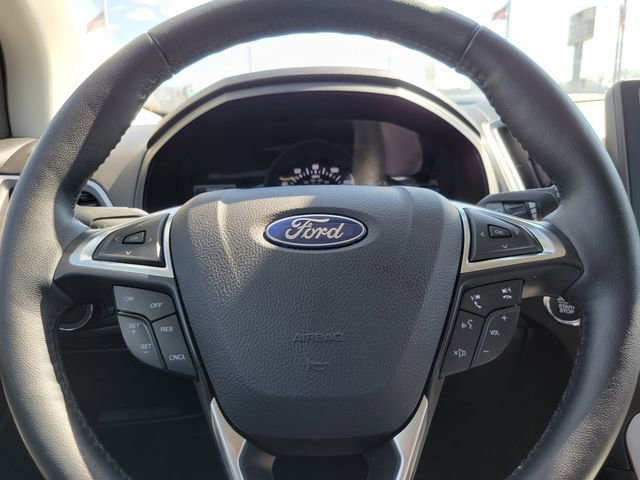 Certified 2023 Ford Edge SEL w/ Convenience Package AWD/4WD image 11