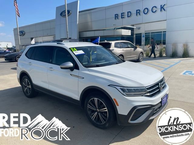 Used 2024 Volkswagen Tiguan Wolfsburg Edition AWD/4WD image 1