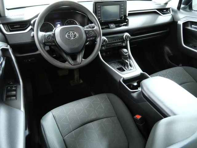Used 2020 Toyota RAV4 XLE w/ All Weather Liner Package AWD/4WD image 4