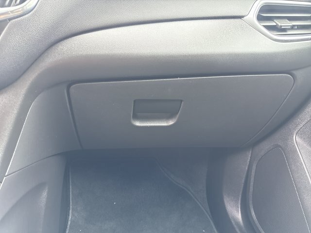 Used 2022 Chevrolet Equinox LT FWD image 27