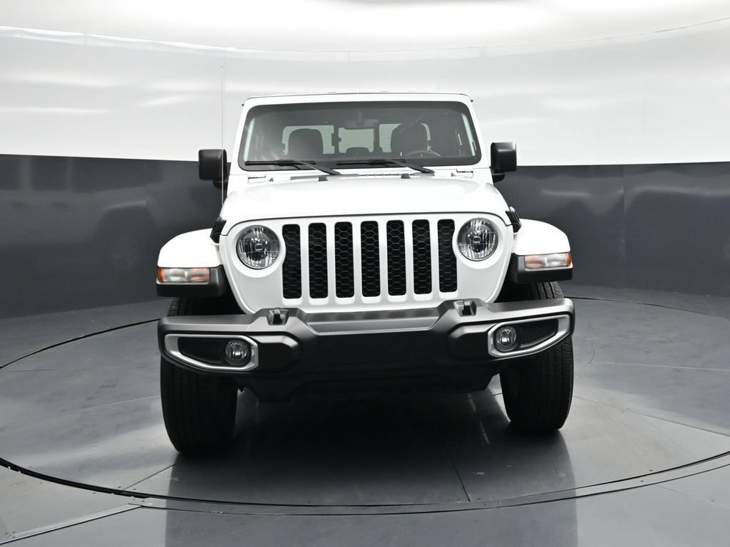 Used 2023 Jeep Gladiator Sport AWD/4WD image 48
