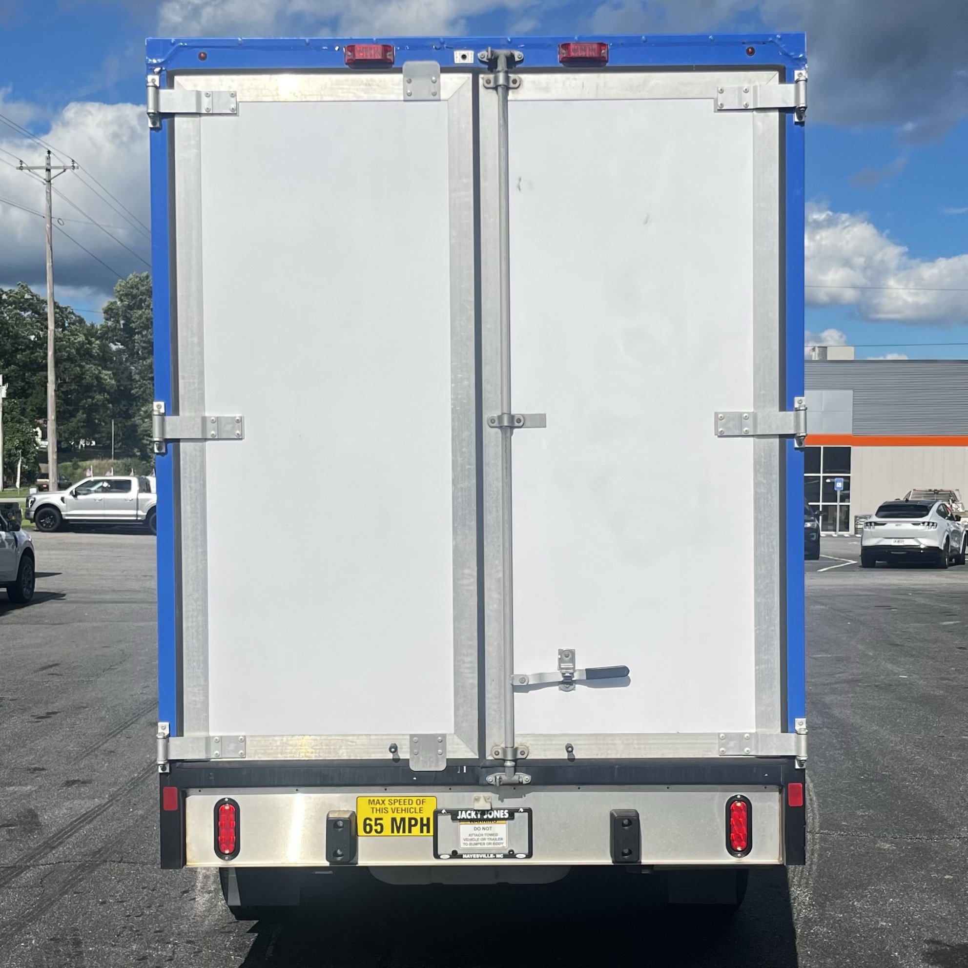 Certified 2024 Ford E-350 and Econoline 350 Super Duty w/ Power Windows & Locks Group RWD image 7