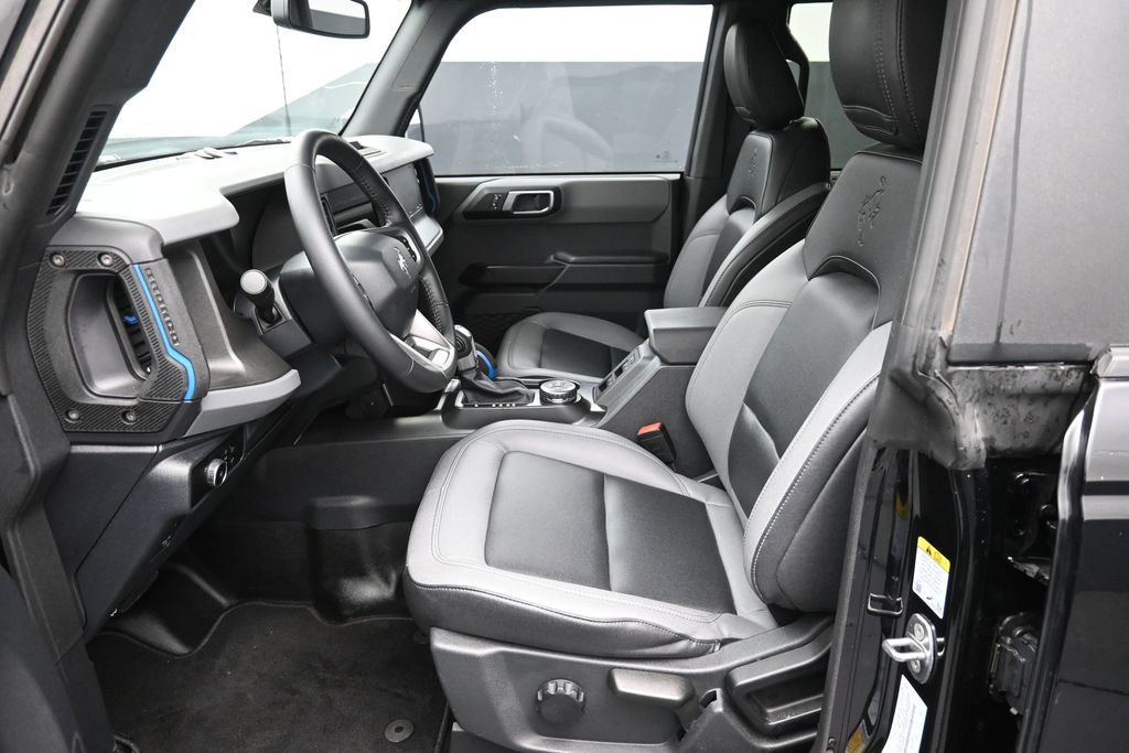 Certified 2024 Ford Bronco Black Diamond AWD/4WD image 21