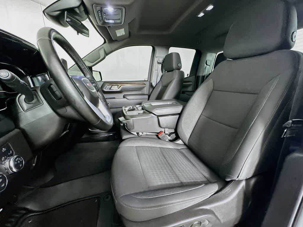 Used 2024 GMC Sierra 1500 Elevation AWD/4WD image 12