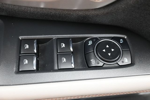 Certified 2025 Ford Expedition Active AWD/4WD image 14