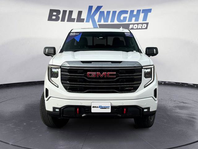 Used 2024 GMC Sierra 1500 AT4 w/ Technology Package AWD/4WD image 8