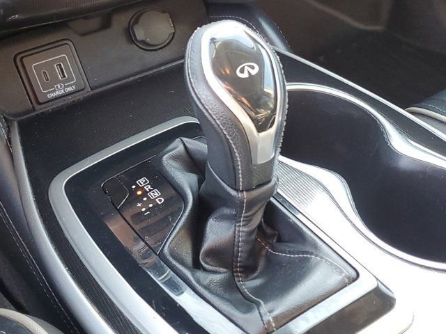 Used 2019 INFINITI QX60 Luxe w/ Essential Package image 32