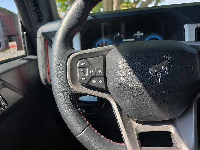 Certified 2025 Ford Bronco Heritage Edition AWD/4WD image 29