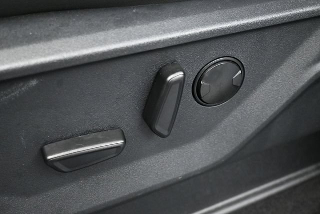 Certified 2025 Ford Expedition Active AWD/4WD image 12