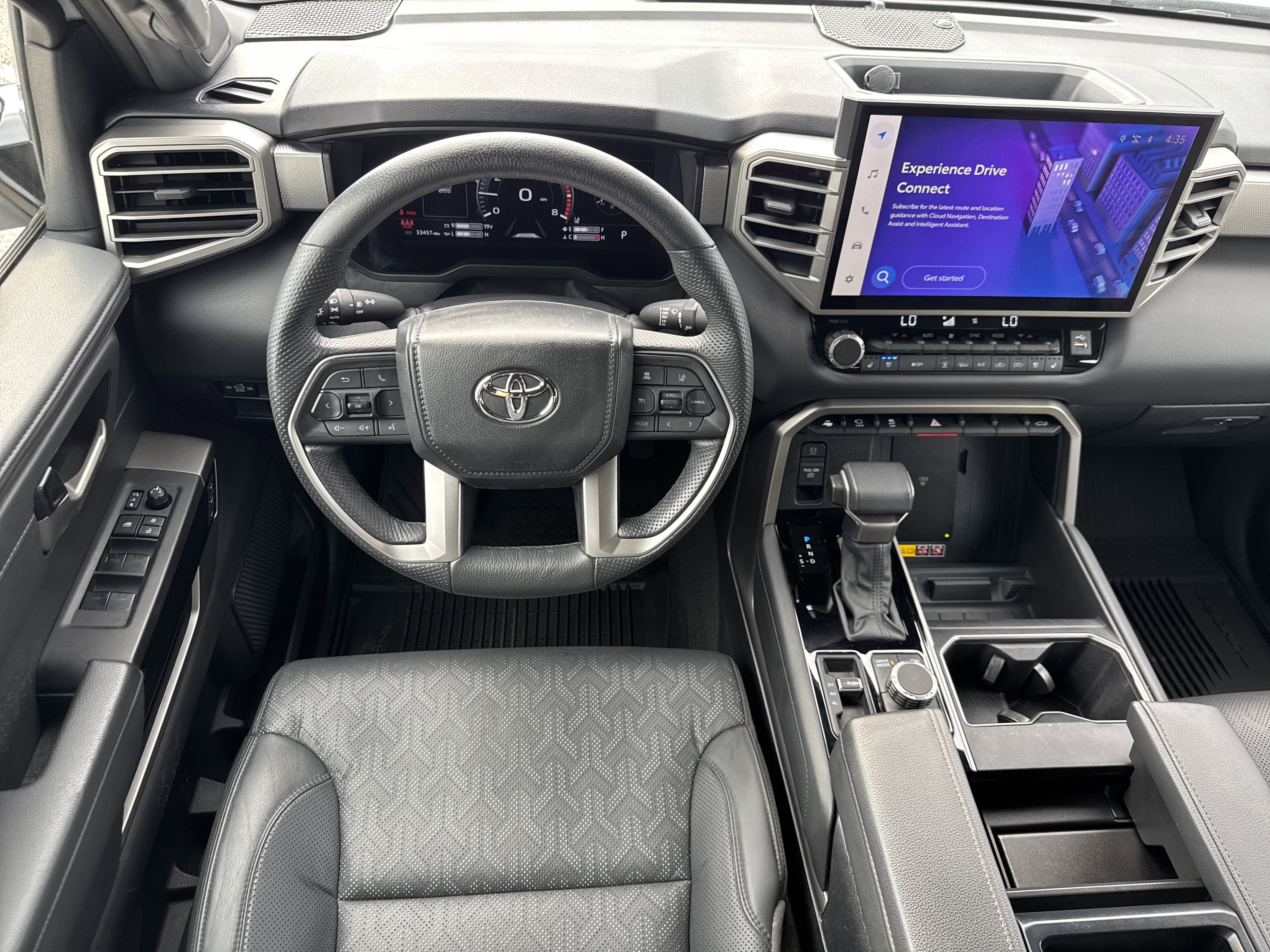 Used 2025 Toyota Tundra Limited AWD/4WD image 12