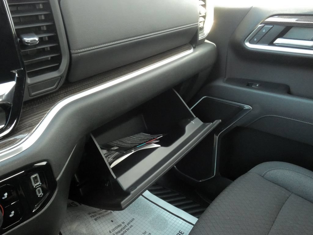 Used 2026 Chevrolet Silverado 1500 LT AWD/4WD image 29