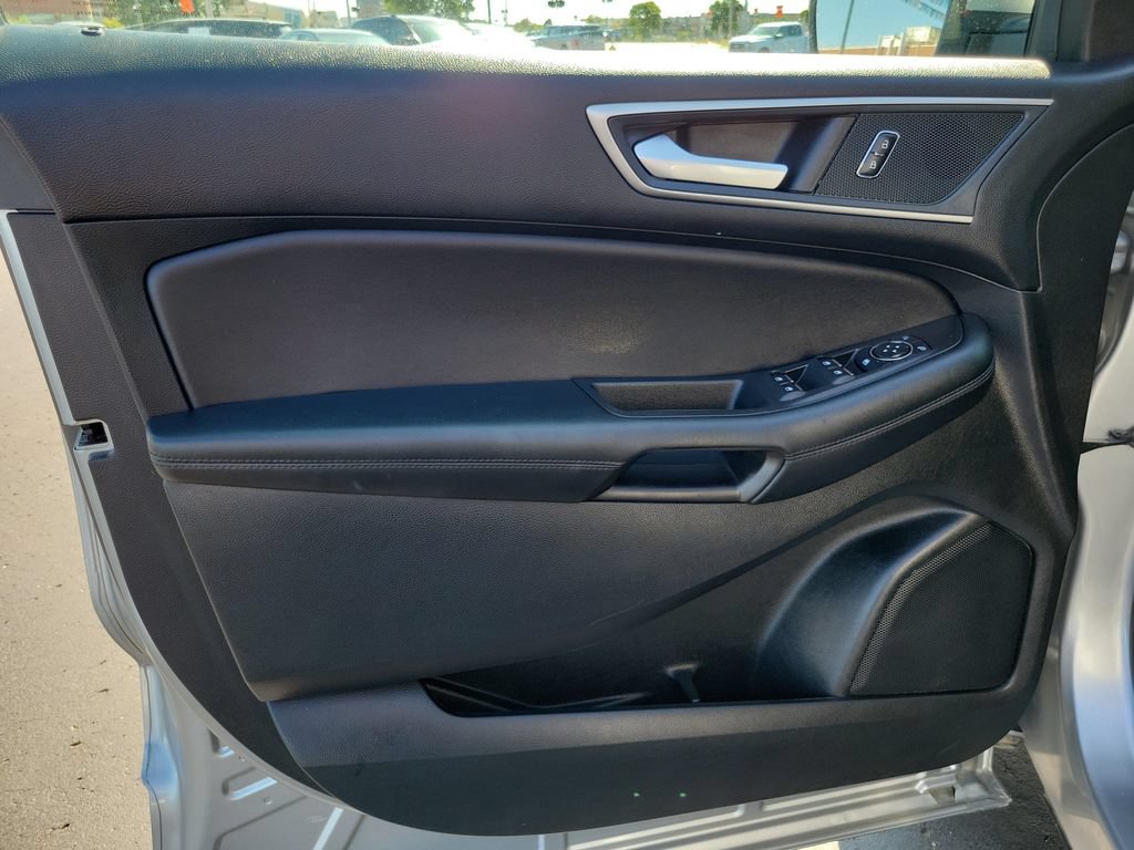 Certified 2024 Ford Edge SEL w/ Convenience Package AWD/4WD image 6