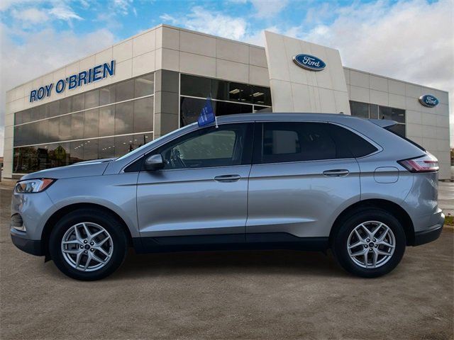 Certified 2022 Ford Edge SEL w/ Convenience Package image 2