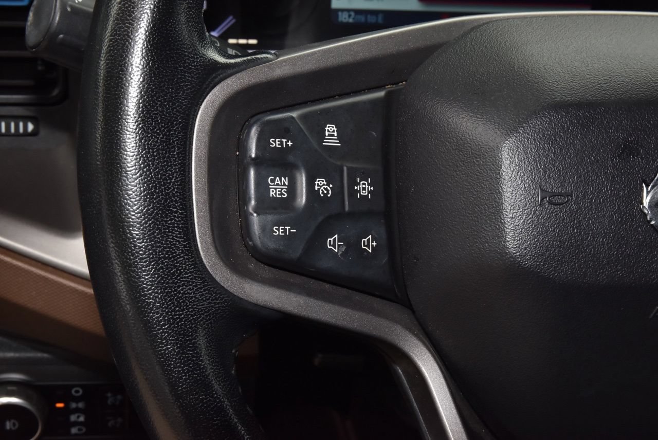 Certified 2023 Ford Bronco Outer Banks w/ Sasquatch Package AWD/4WD image 24