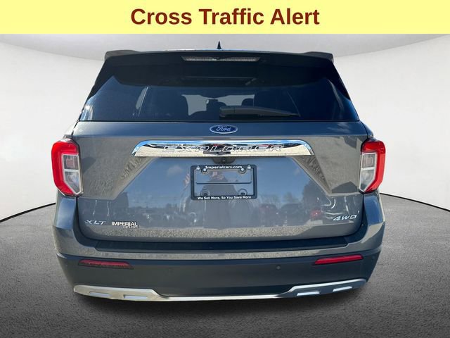 Certified 2022 Ford Explorer XLT w/ Equipment Group 202A image 4