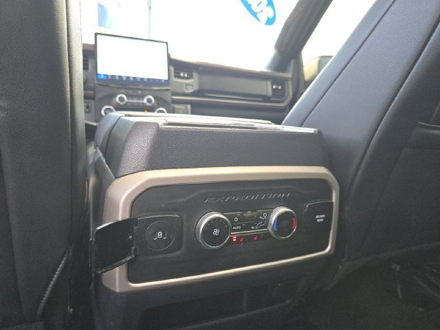 Certified 2024 Ford Expedition Limited AWD/4WD image 28
