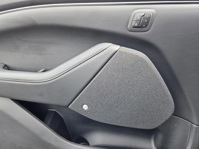 Certified 2025 Ford Mustang Mach-E Premium image 20