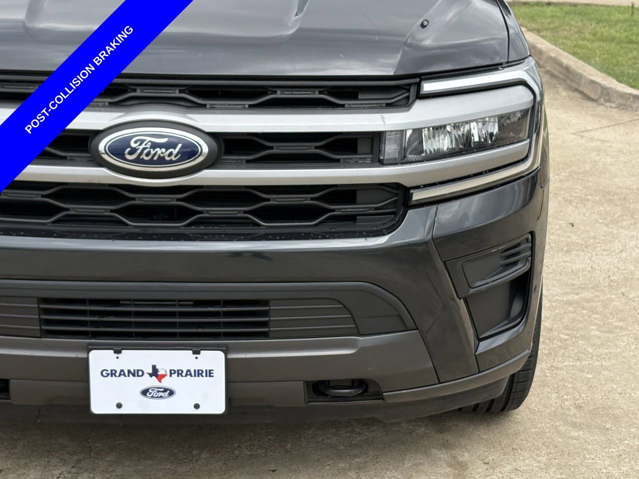 Certified 2022 Ford Expedition XLT image 10