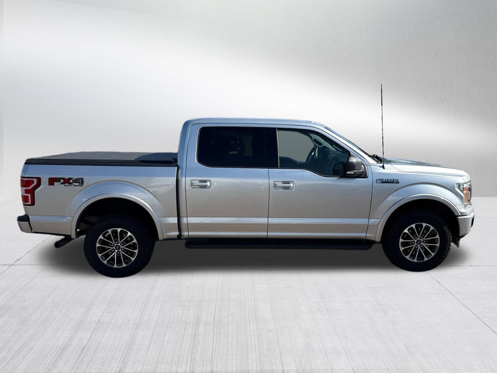 Certified 2018 Ford F150 XLT w/ Equipment Group 302A Luxury AWD/4WD image 9
