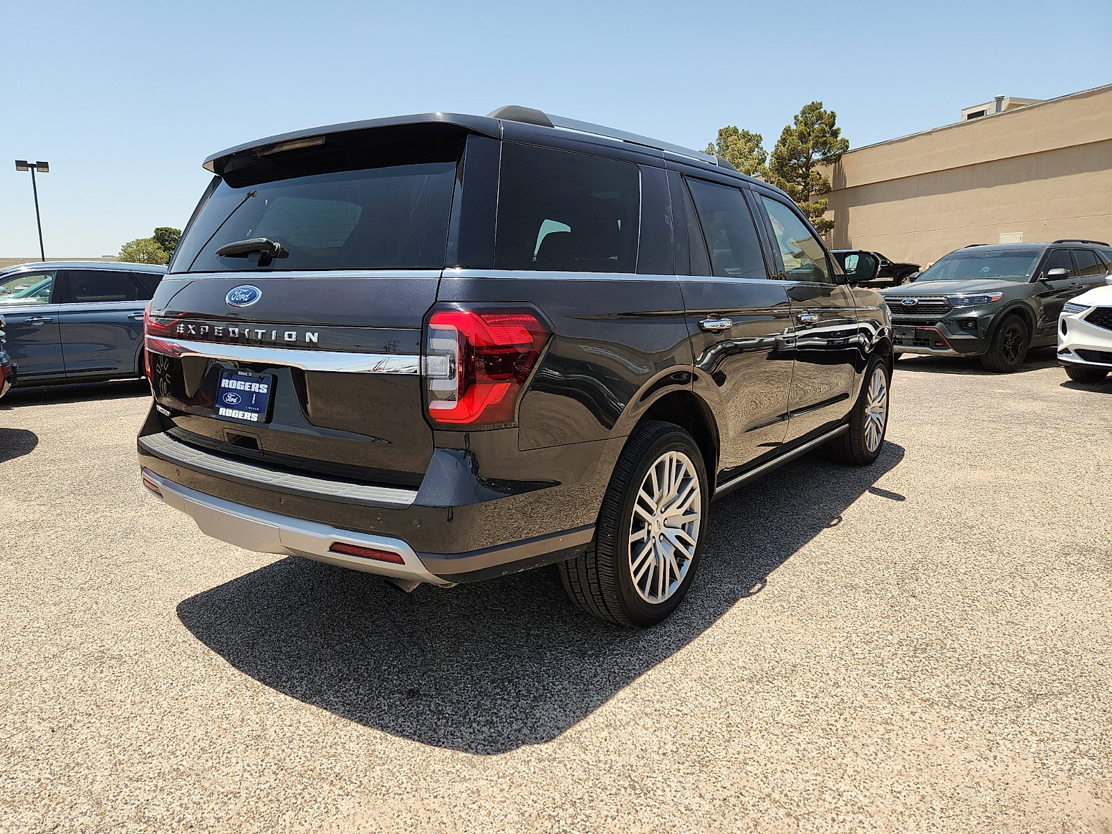 Certified 2023 Ford Expedition Limited RWD image 7