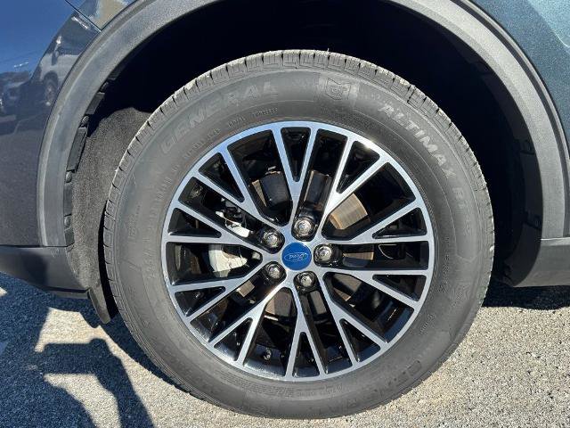 Certified 2022 Ford Escape SEL w/ Technology Package FWD image 24