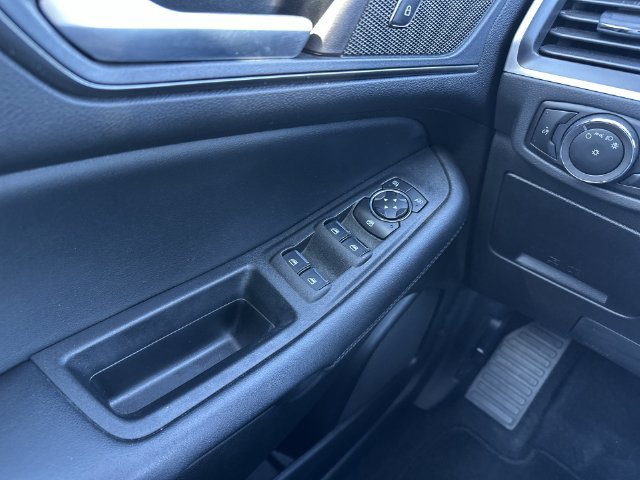 Certified 2024 Ford Edge SE w/ Black Appearance Package AWD/4WD image 14