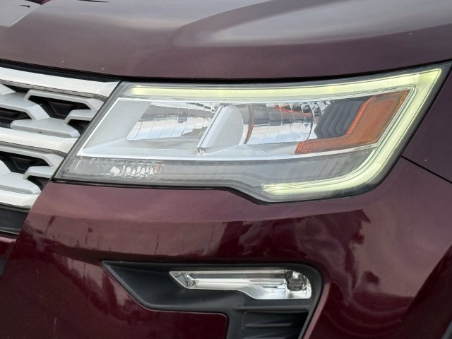 Certified 2019 Ford Explorer XLT w/ Equipment Group 202A FWD image 27
