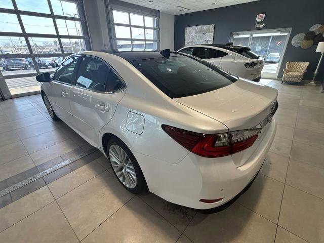 Used 2017 Lexus ES 350 image 3