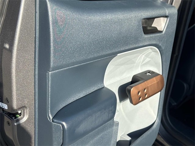 Certified 2022 Ford Maverick Lariat w/ Lariat Luxury Package image 24