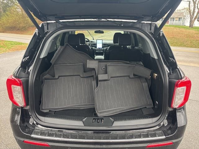 Certified 2023 Ford Explorer Limited w/ Hybrid Equipment Group 310A image 6