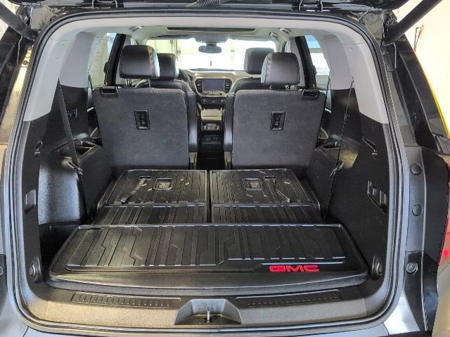 Used 2022 GMC Acadia AT4 image 37