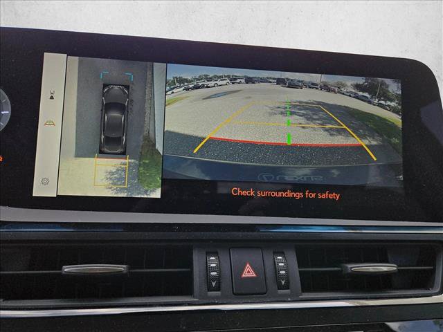 Used 2024 Lexus ES 300h Ultra Luxury w/ Accessory Package (Z2) FWD image 11