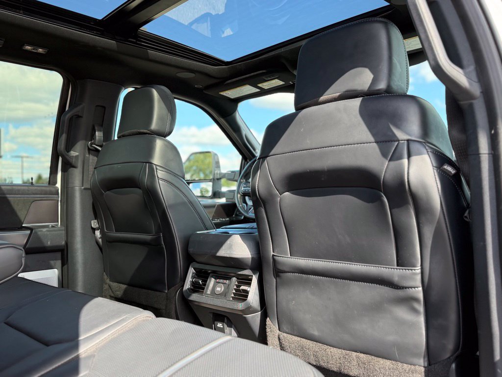 Certified 2026 Ford F250 Platinum AWD/4WD image 18