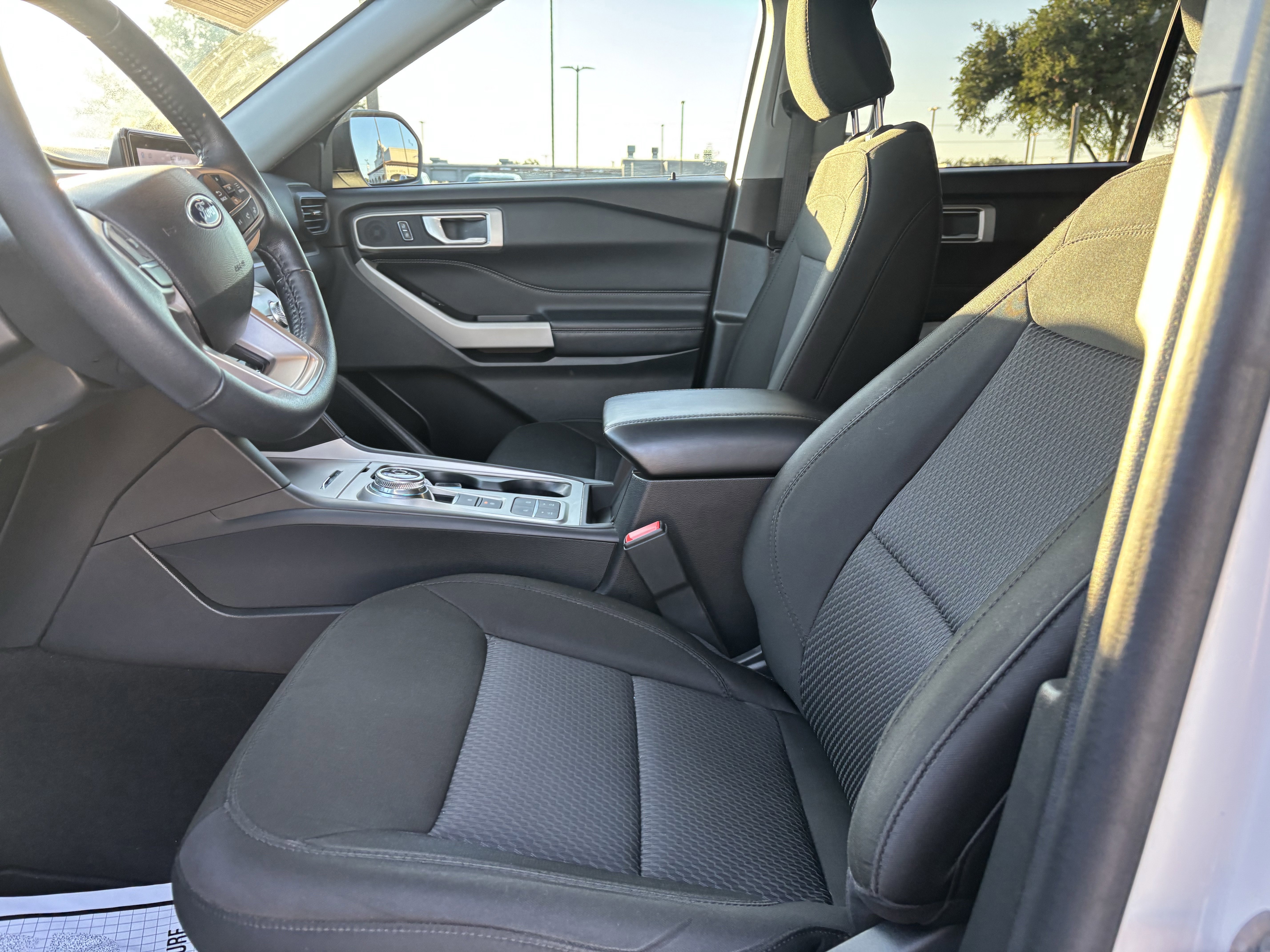 Certified 2023 Ford Explorer XLT image 15