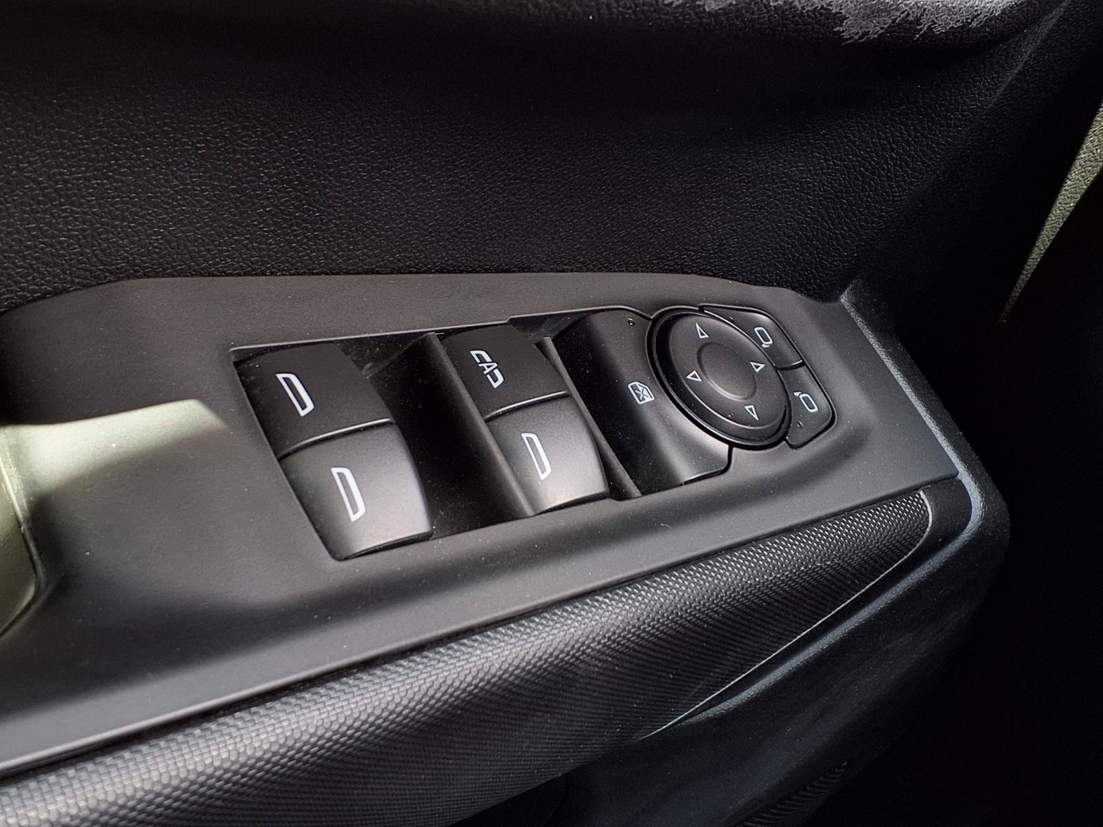 Used 2026 Chevrolet Silverado 1500 Custom AWD/4WD image 15