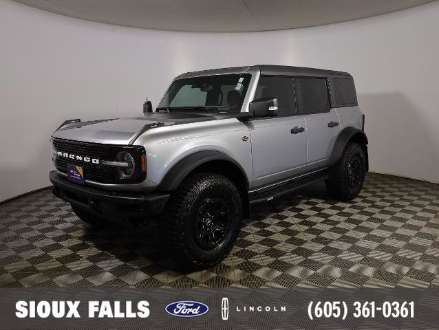 Certified 2024 Ford Bronco Wildtrak AWD/4WD image 1