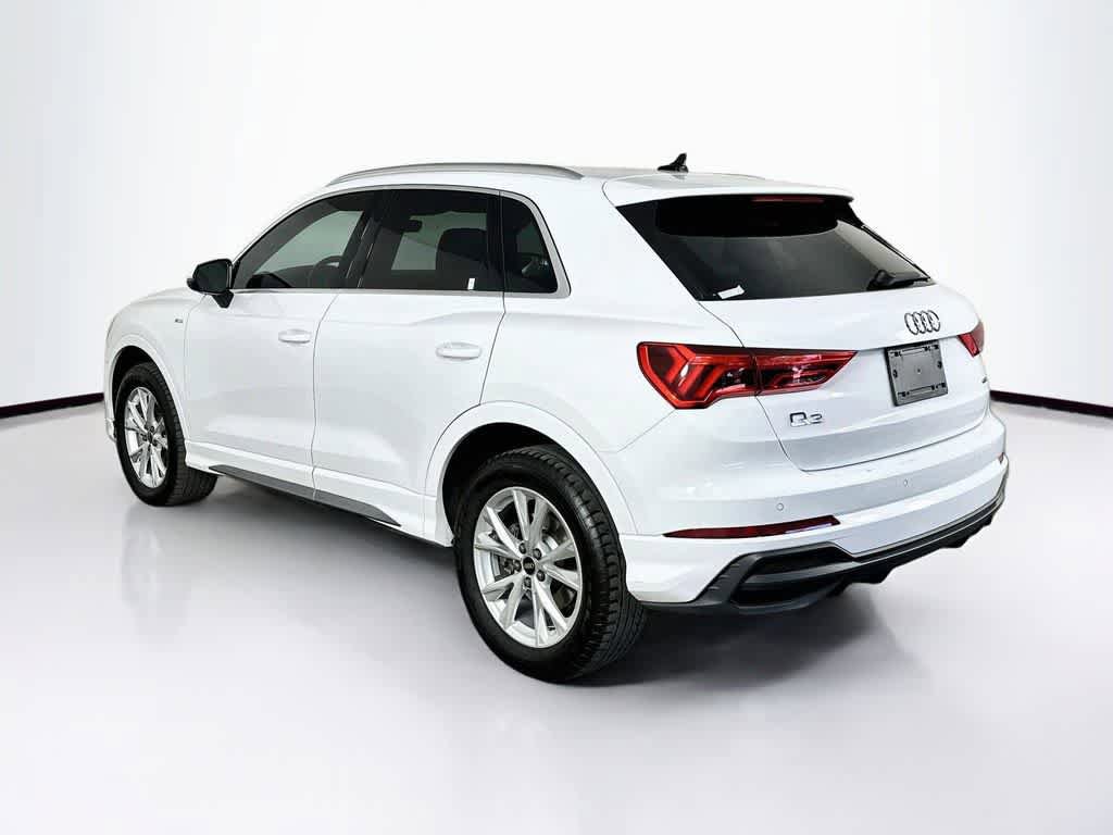 Used 2025 Audi Q3 2.0T Premium AWD/4WD image 4