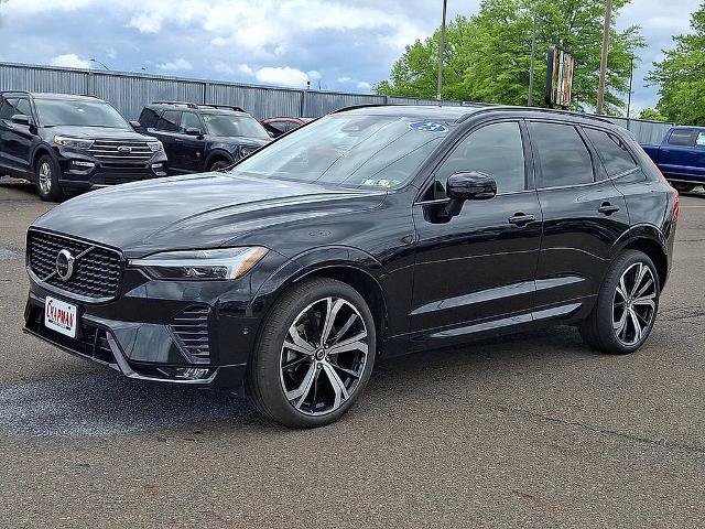 Used 2023 Volvo XC60 B6 Ultimate w/ Protection Package Premier AWD/4WD image 3