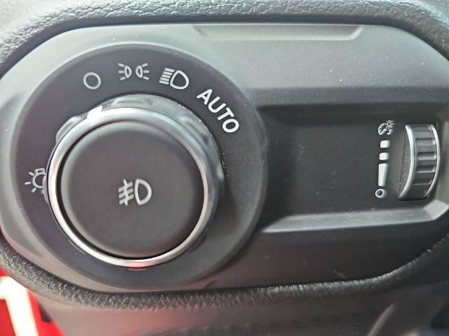 Used 2023 Jeep Wrangler Unlimited Sport AWD/4WD image 24