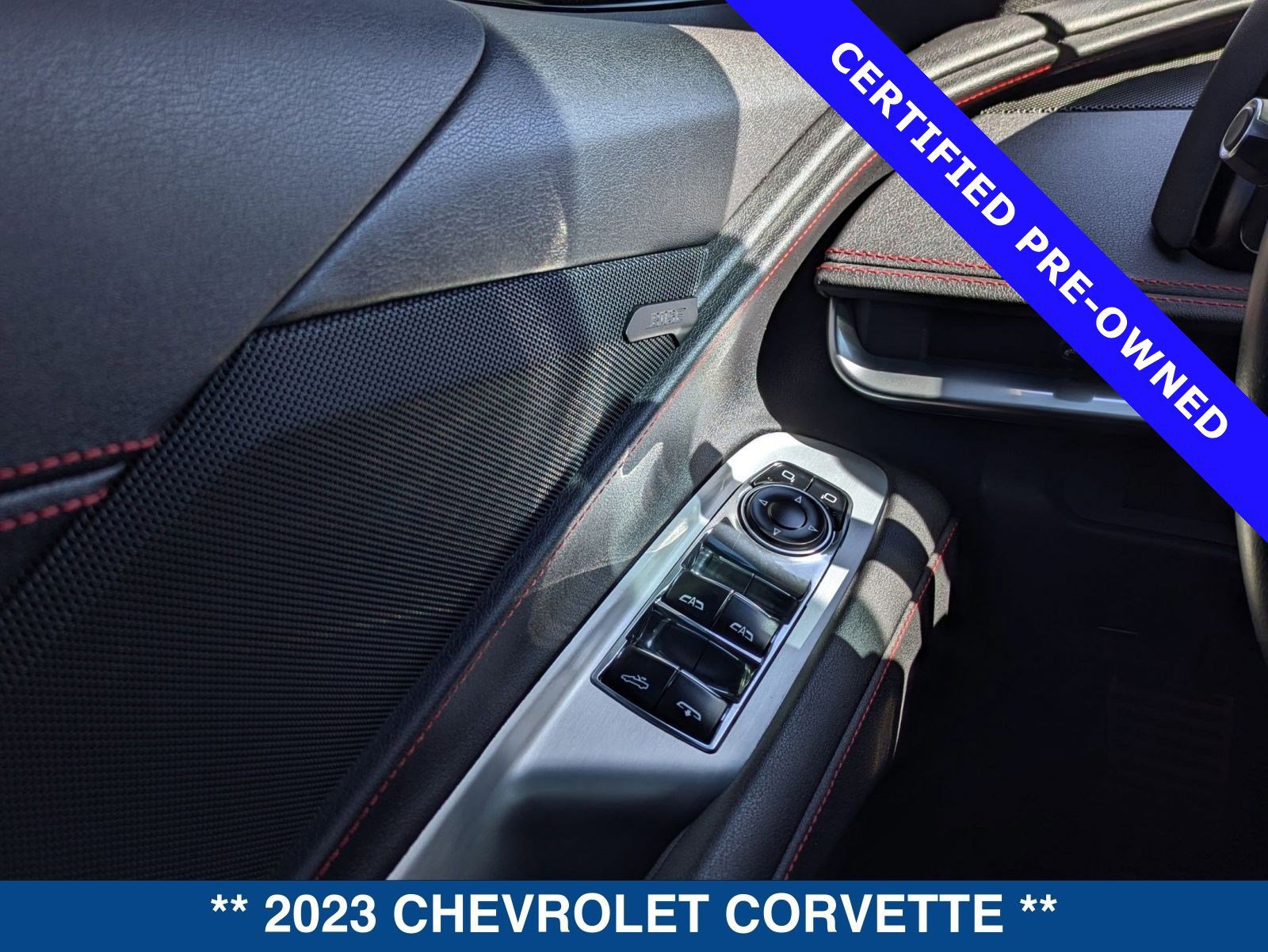 Used 2023 Chevrolet Corvette Stingray Convertible w/ 1LT image 18