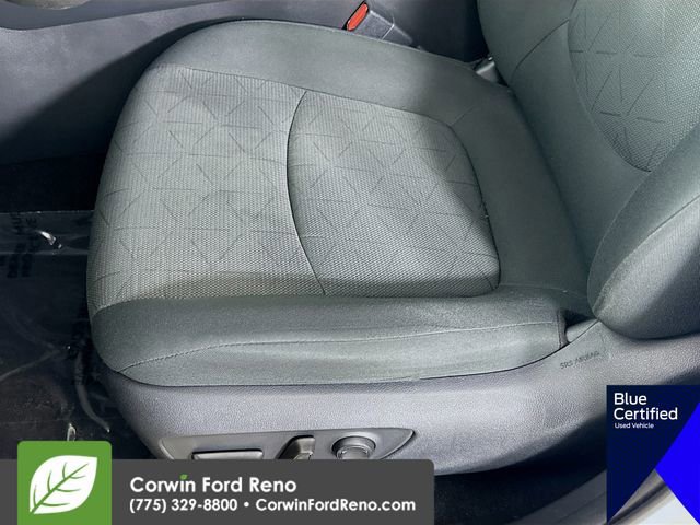 Used 2020 Toyota RAV4 XLE w/ All Weather Liner Package AWD/4WD image 22