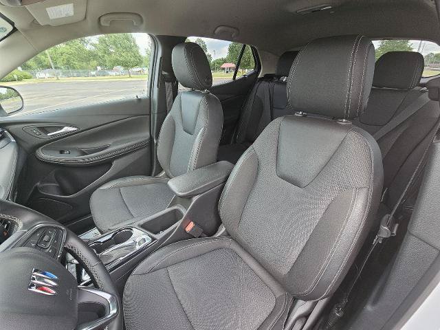Used 2025 Buick Encore GX Preferred FWD image 12