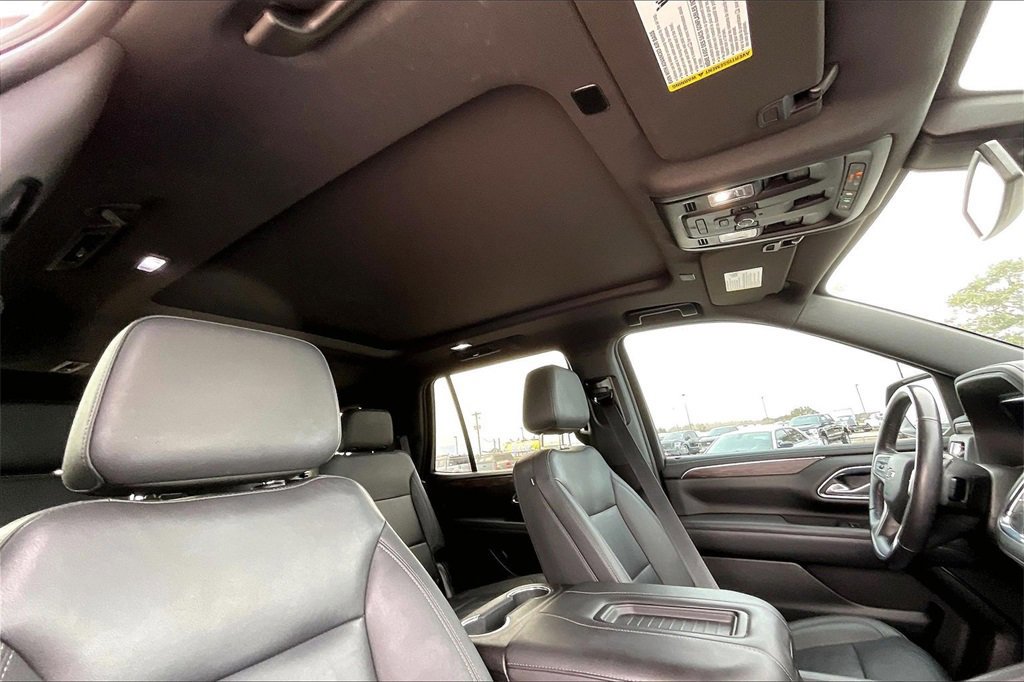 Used 2022 Chevrolet Tahoe Z71 w/ Luxury Package image 28