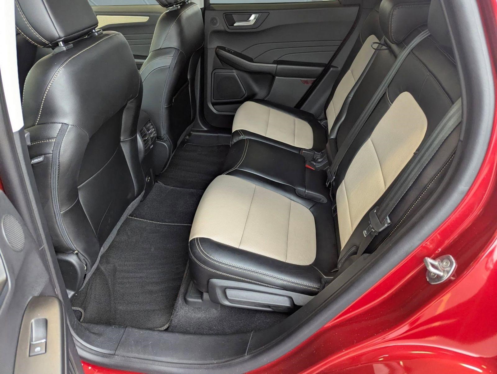 Certified 2021 Ford Escape Titanium w/ Titanium Elite Package image 14