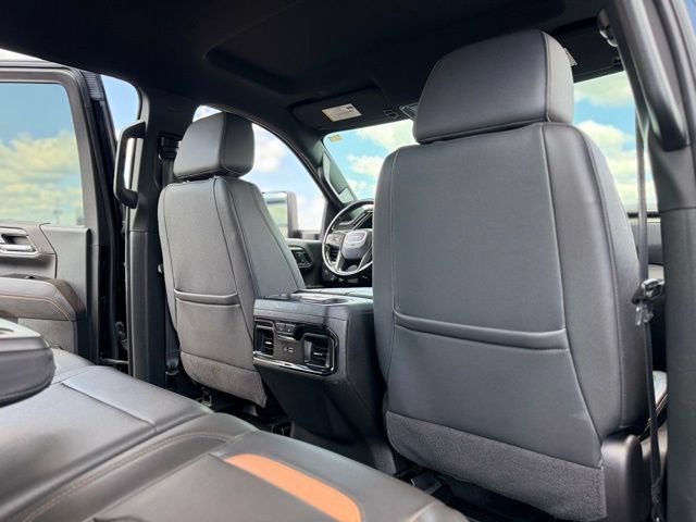 Used 2024 GMC Sierra 2500 AT4 w/ Technology Package AWD/4WD image 19
