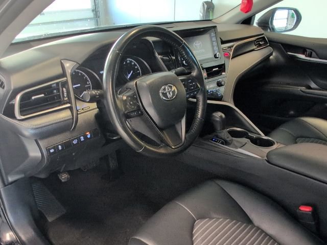 Used 2023 Toyota Camry SE image 12