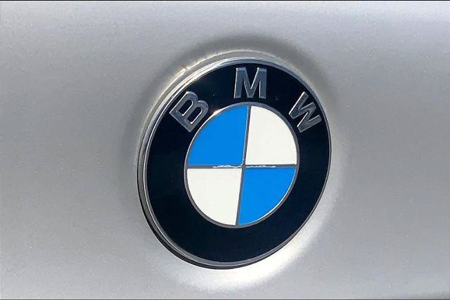 Used 2017 BMW 530i xDrive AWD/4WD image 10